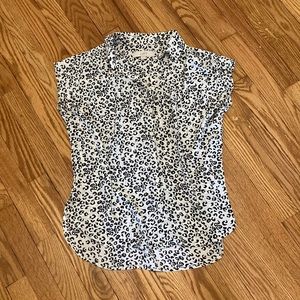 LOFT| White Black Animal Print Button-Down Cap Sleeve Blouse | Size XS